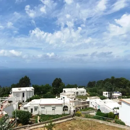 毕安卡玛利亚酒店