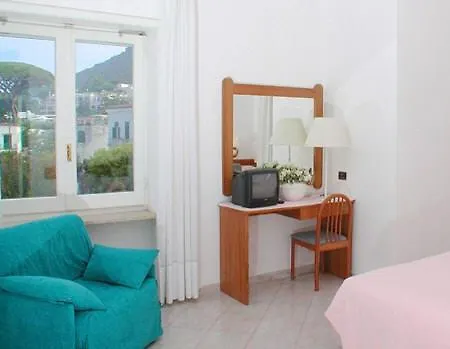 毕安卡玛利亚酒店 阿纳卡普里