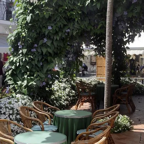 Biancamaria 3* أناكابْري