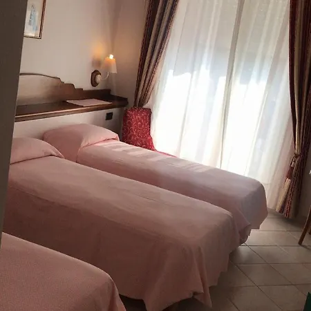 Biancamaria Hotel 3*