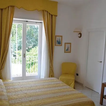 Biancamaria Anacapri (Isola di Capri)